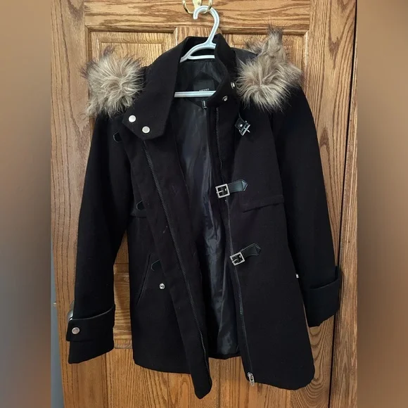 Jacket - Picture 1 of 4